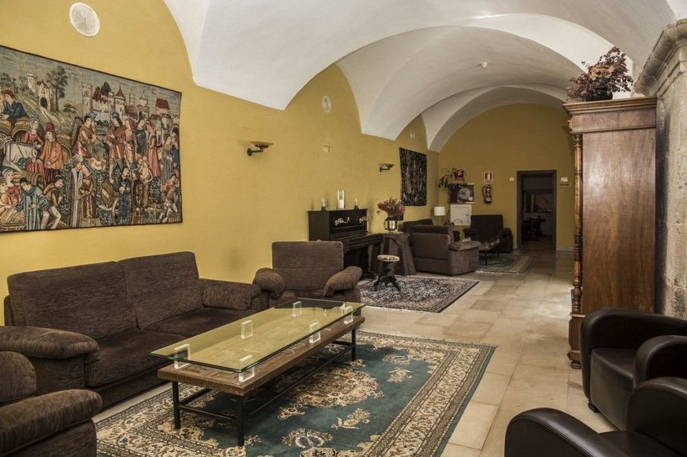 Hosteria Del Monasterio De San Millan Сан-Мильян-де-ла-Коголья Экстерьер фото