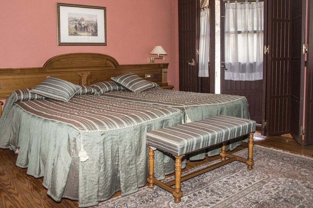 Hosteria Del Monasterio De San Millan Сан-Мильян-де-ла-Коголья Экстерьер фото